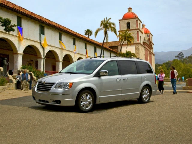 Chrysler Town Country 5 (2007-2016)